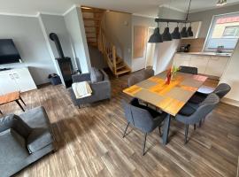 "Bauernhof-Claussen", Haus Welle, hotel in Fehmarn