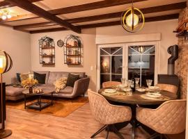 Stall & Glut - Landhaus mit Sauna & Kaminofen, hotel in Bad Zwischenahn