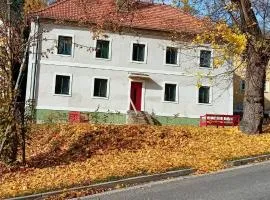 Chalupa Vagner, Pernek