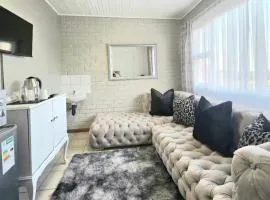 Zhantique Guest House 2- Unit 9