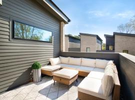 Cityscape Townhouse Near Market Square Downtown, hotel in Knoxville