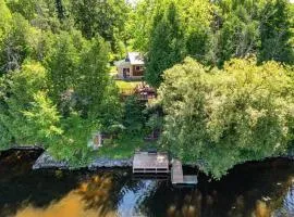 Cozy 2BR plus Loft Game Room and River Nearby