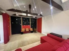 Magnificent Getaway - Tennis, Climbing & More!