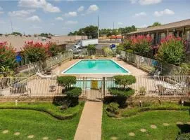 OYO Hotel Tyler Lindale