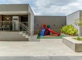 Aptos em Prédio com Piscina e Academia - GRL