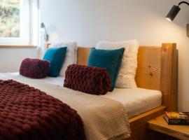 Špindl Lodge Apartments Self check-in & Sauna,位于什平德莱鲁夫姆林的木屋