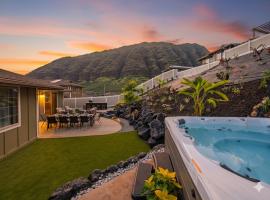 Oahu Family retreat-Beach 5min away-Oceanview, Hotel in Makaha Valley