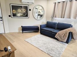 Casa Grande extremely Spacious Apartments steps to Crypto Arena，位于洛杉矶的酒店