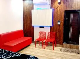 NEIL & NIAL Home Stay