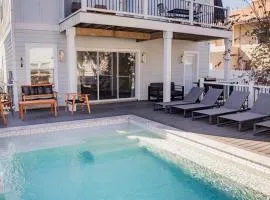 Slow Pace Beach Living - Pool - Steps from Beach
