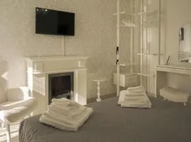 Charlemagne appartamento 65 m2, 2 camere da letto, 2 bagni, ampio patio, 6 posti letto