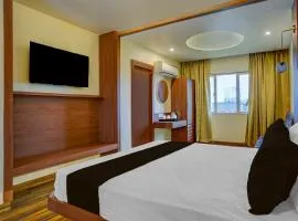 Super Townhouse Zero Mile Gandhi Setu Formerly Classic Court