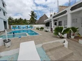 Watamu Plaza Apartments