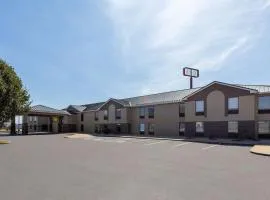 Super 8 by Wyndham Shepherdsville - Louisville South I65