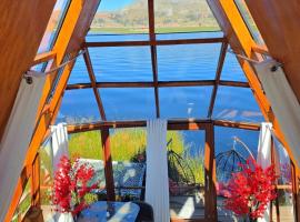 Uros Glampina Logde, camping in Puno