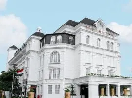 MAHALAYA The Legacy Hotel