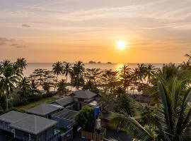 Private Beach Villa With Sunset Views-On The Sand