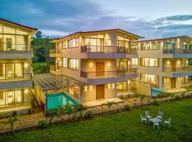 StayVista at Mount Willow with Mountain views, AC, Lawn