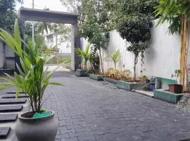 සදෙව් Villa