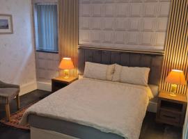 Ulverston Town Centre Ground Floor Apartment、ウルバーストンのホテル