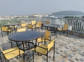 Mayas Manor - A Luxury Boutique Hotel