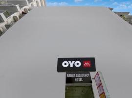 Hotel O Radha Residency, hotel en Badarpur