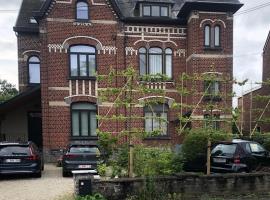 Le Buis, villa in Genval