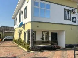 Apartment by Grace wheel Lamborghini