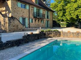 Le Domaine Du Tilleul, Hotel in Saint-Chamassy