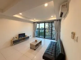 2-5 Pax, Free Parking & Free Wi-fi, Merriton Kuching