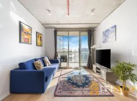 Marvellous at Melrose - 2bd 2bth Apt - Woden CBD
