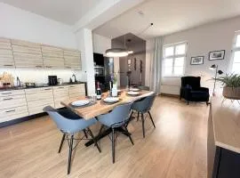 Studio Alte Mädchenschule, Sauna, 6 Personen, Hund, am Saurierpark, Boxsprinbetten, gratis Kaffee und Tee, Minibar