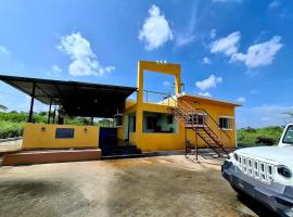 The Aurea Farms, hotel in Amravati