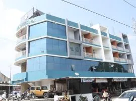 Hotel Majestic Royal, Akkalkot