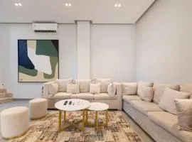 The Green Escape 4BR Villa By Travelholic