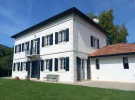 Maison idéale à Mendionde pour 8 personnes, avec grand jardin et équipements modernes - FR-1-495-104