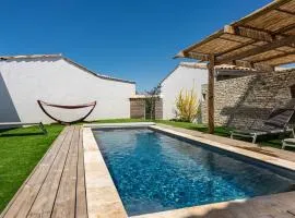 Maison moderne au Bois-Plage-en-Ré avec jardin - FR-1-835-3