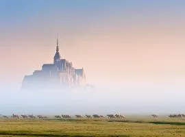 Séjournez avec le Mont-Saint-Michel en toile de fond 8 pers