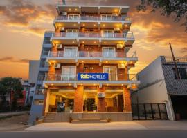 FabHotel Unique Stay, hotel in Noida