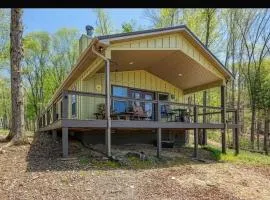 The Cottage on Douglas Lake Cove