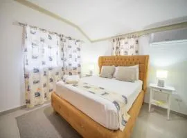 Charming 1b Apto Walk To The Beaches Main Street