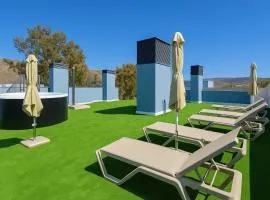 Modern Concept, Seaside Apartment