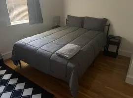 Homestay Near South Bay Mall & Andrew Train Station