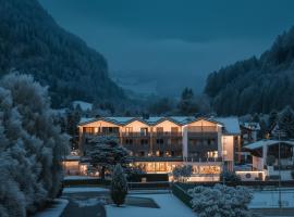 Hotel WH - Wiesnerhof, hotel in Vipiteno