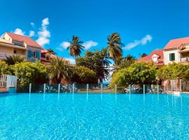 T2 Le Marisol Pool-Beach, hotel in Le Gosier