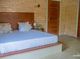 Legato House, hotel in Talpe