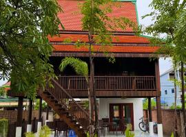 Sala Khmer Heritage - Siem Reap Traditional Wooden House, hotel v Siem Reap