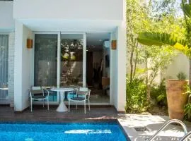 NHOA 111A Lux 2BR Condo Pool access in Aldea Zama