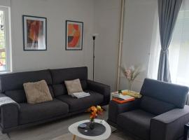 Urban Hub Apartment, ξενοδοχείο στα Σκόπια