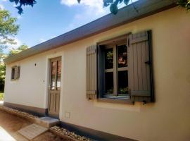 A la maison - épp mint otthon, hotel que aceita animais de estimação em Szentbékkálla